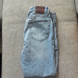 Zara Medium Wash Jeans